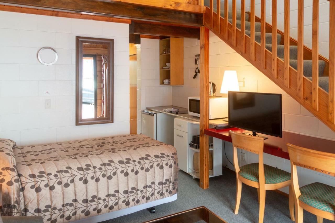 New Haven Motel オークランド エクステリア 写真